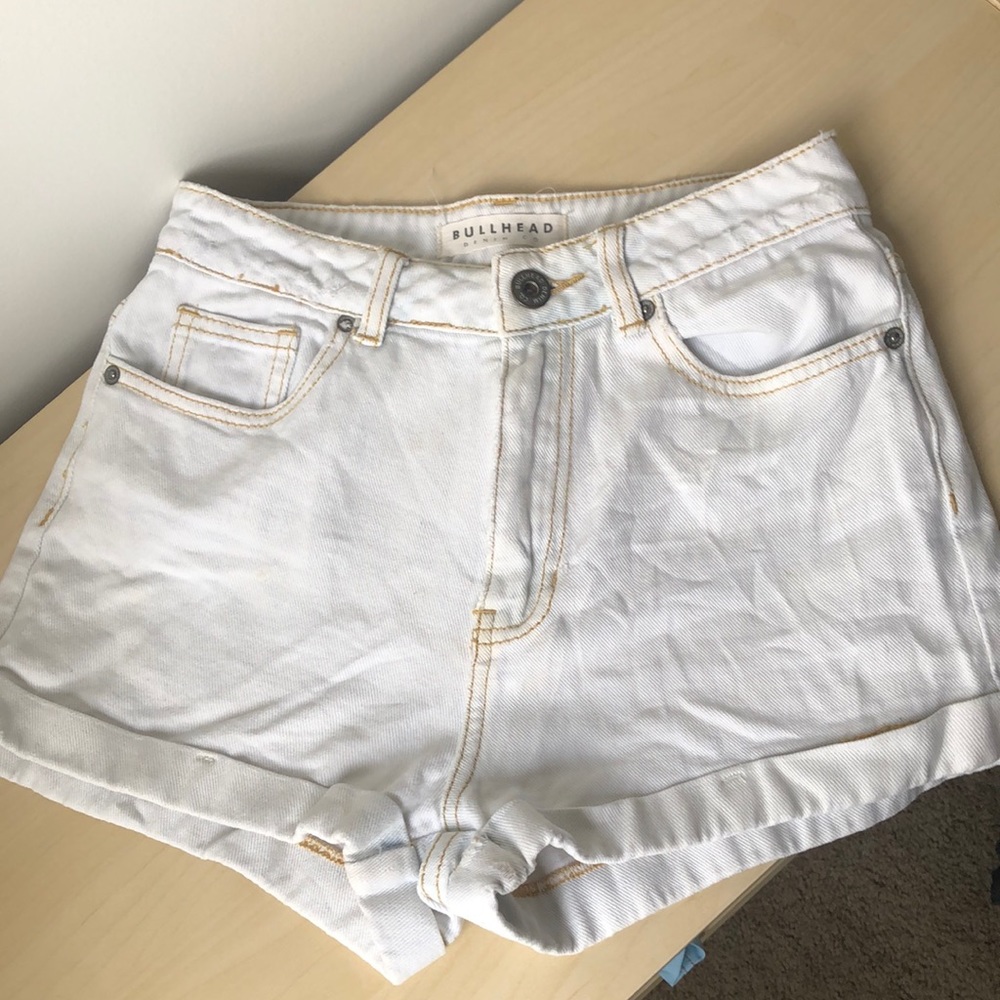Bullhead white denim shorts
